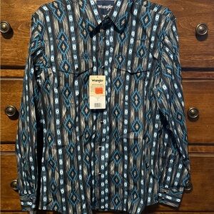 Wrangler Blue and Black Patterned Shirt
